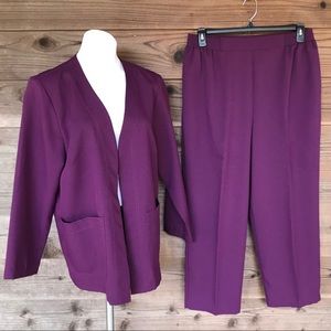 Levi’s Vintage Bend Over Jacket & Pant Suit in Purple Plum Size 16/16P